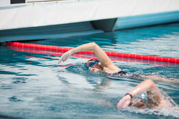 Erwachsenenschwimmen